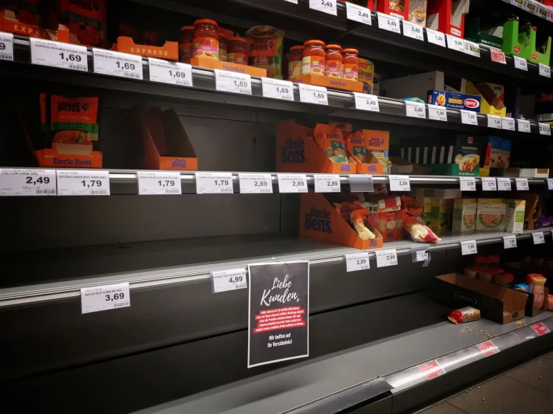 Empty Shelves, Empty Promises: The Slow Disappearance of Your Local Vape Shop's Juice Wall